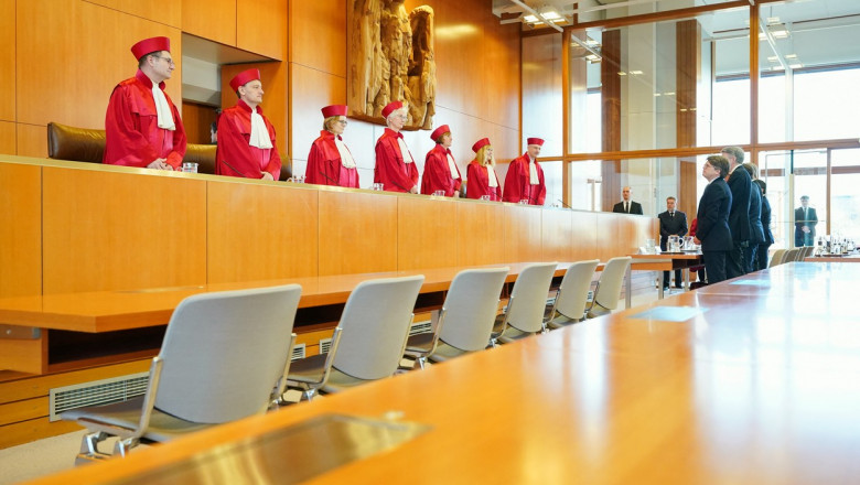 Premiera in Germania. Curtea Constitutionala ar putea bloca finantarea publica a partidului de extrema dreapta AfD Imagine