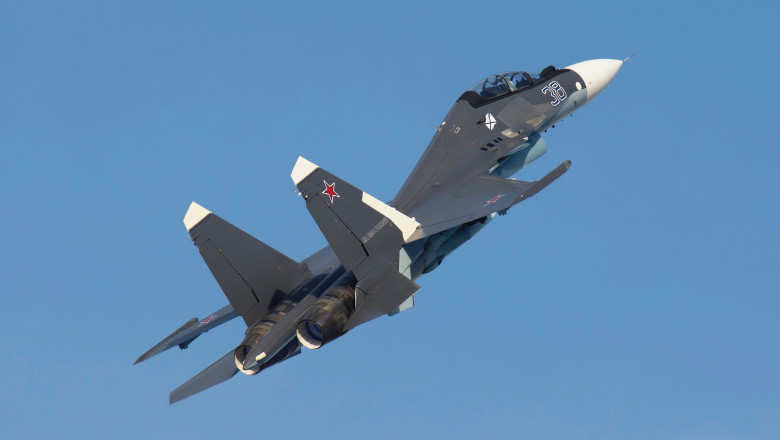 Premiera mondiala reusita de fortele ucrainene: Au doborat un avion de vanatoare rusesc Su-30 cu o racheta trasa de pe o drona navala Imagine