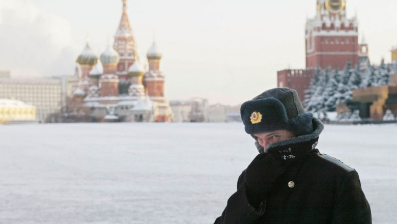 Premierul britanic Rishi Sunak cere confiscarea activelor rusesti inghetate si redistribuirea acestora Ucrainei Imagine