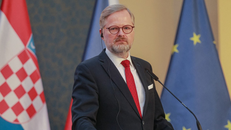 Premierul Cehiei, tara detinatoare a presedintiei UE, spune ca gazul nu va fi inclus pe urmatoarea lista de sanctiuni impotriva Rusiei Imagine
