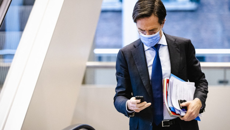 Premierul Olandei, care foloseste un model vechi de Nokia, trebuie sa explice de ce si-a sters mesajele din telefon ani la rand Imagine