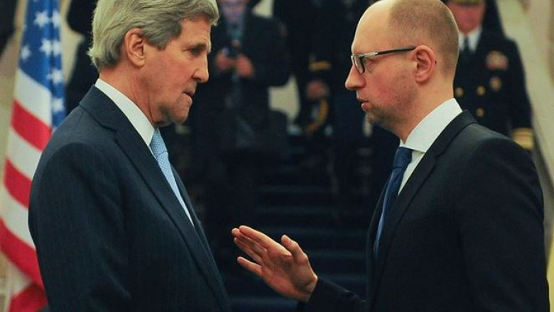 Premierul Ucrainei: „Nimeni nu vrea sa vada tancurile rusesti la granita Uniunii Europene” Imagine