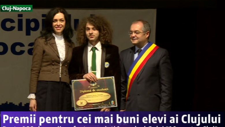 Premii pentru cei mai buni elevi ai Clujului Imagine