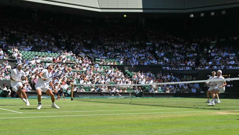 Premii record la Wimbledon. Finalistii concureaza pentru 4 milioane de dolari. Taxele reduc suma la jumatate  Imagine