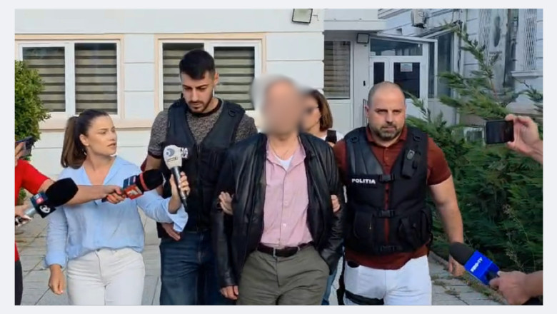 Preot si profesor de religie din Constanta, retinut pentru pornografie infantila. Este acuzat ca a incercat sa corupa sexual doi elevi Imagine