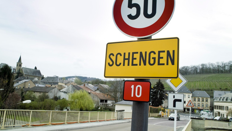 Presa din Austria critica opozitia Vienei la adresa Romaniei. Die Presse: Problema migrantilor este „o inscenare” Imagine