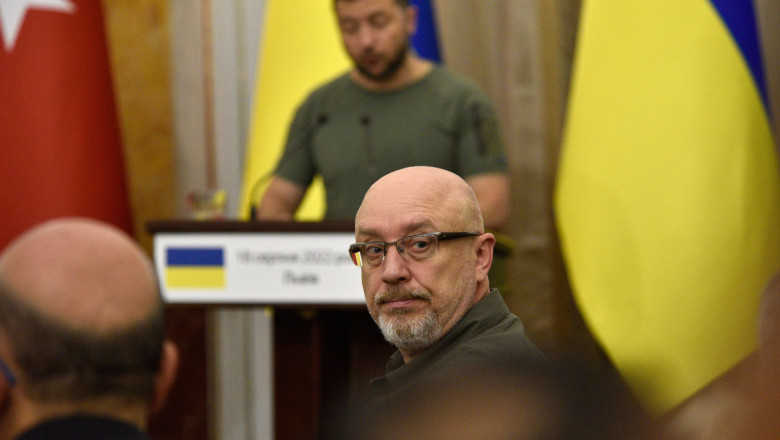 Presa ucraineana: Zelenski il va demite „in curand” pe ministrul apararii Oleksii Reznikov. Care e motivul Imagine