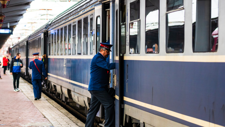 Presa ungara se intreaba de ce orarul trenurilor nu a fost modificat dupa aderarea Romaniei la Schengen Imagine