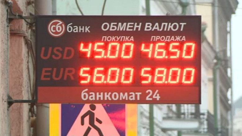 Presa: Volatilitatea rublei, un joc pentru gigantii energetici de stat din Rusia. Scaderea rublei loveste Moldova Imagine