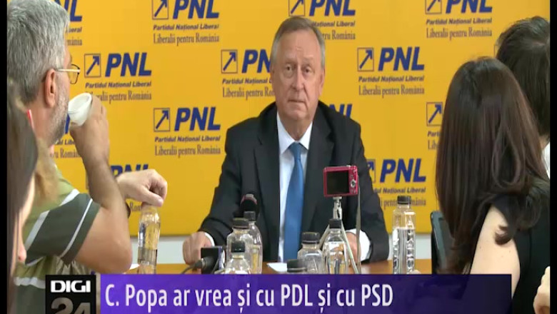 Presedintele Consiliului Judetean Bihor, Cornel Popa, ar vrea si cu PDL si cu PSD Imagine