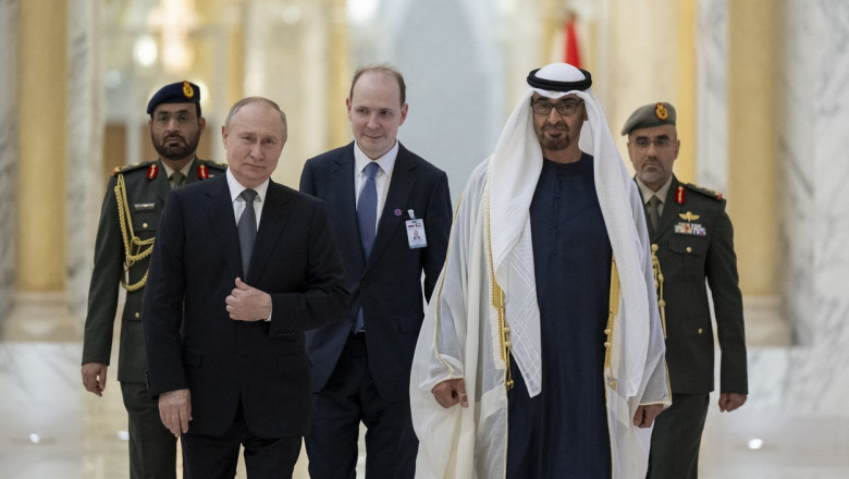 Presedintele Emiratelor Arabe Unite i-a spus lui Putin ca tara sa sustine rezolvarea conflictelor „prin dialog si diplomatie” Imagine