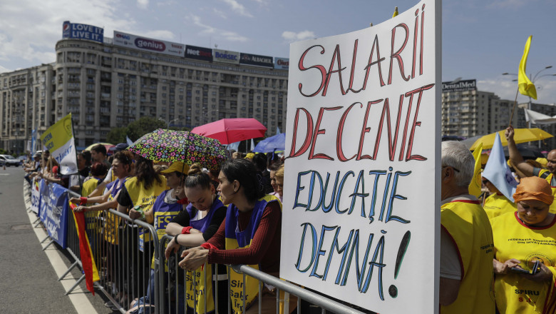 Presedintele Federatiei Parintilor ii cearta pe profesorii care continua greva: "Ati primit ce ati solicitat. Vreti sa ne mintim?"  Imagine