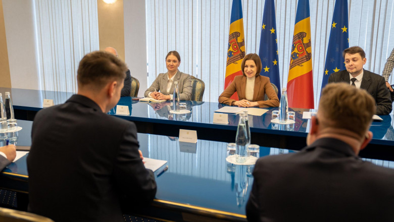 Presedintele interimar al Senatului, vizita in Republica Moldova. Ce a discutat cu presedinta Maia Sandu si premierul Dorin Recean Imagine