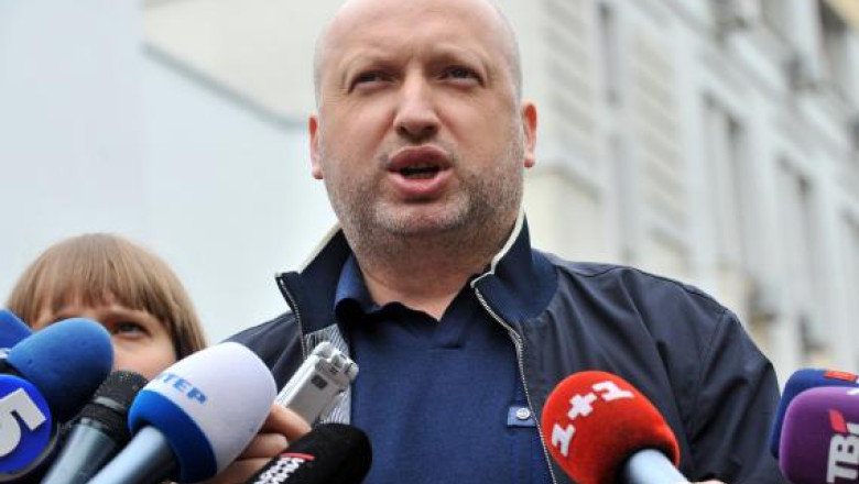 Presedintele interimar al Ucrainei: Formarea unui guvern de tranzitie a fost amanata pentru joi Imagine