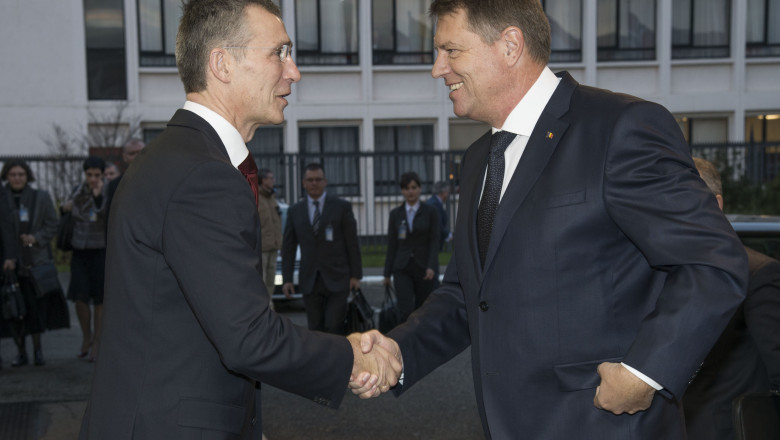 Presedintele Klaus Iohannis, la NATO: „Asistam ingrijorati la interventii militare ilegale” in regiune Imagine