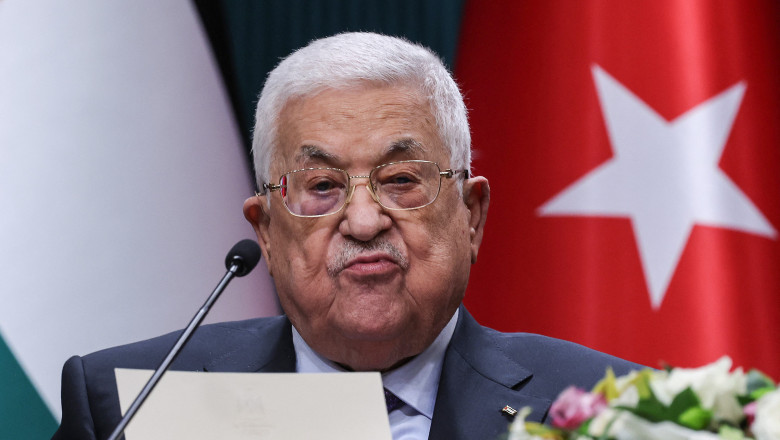 Presedintele palestinian Mahmoud Abbas si-a numit un posibil succesor Imagine