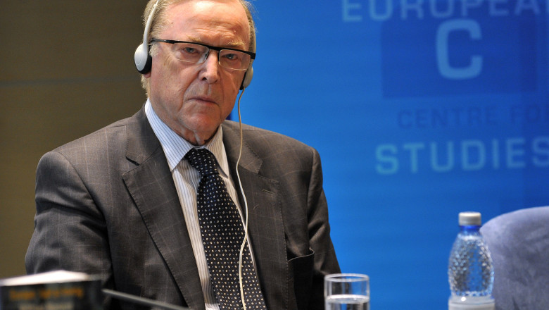 Presedintele PPE, Wilfried Martens, a decedat Imagine