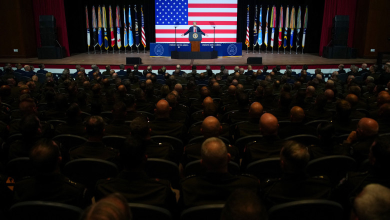 Presedintele SUA a anuntat ca se gandeste sa faca armata „mai mare”. Trump spune ca alegerea sa „a facut diferenta” in recrutari Imagine