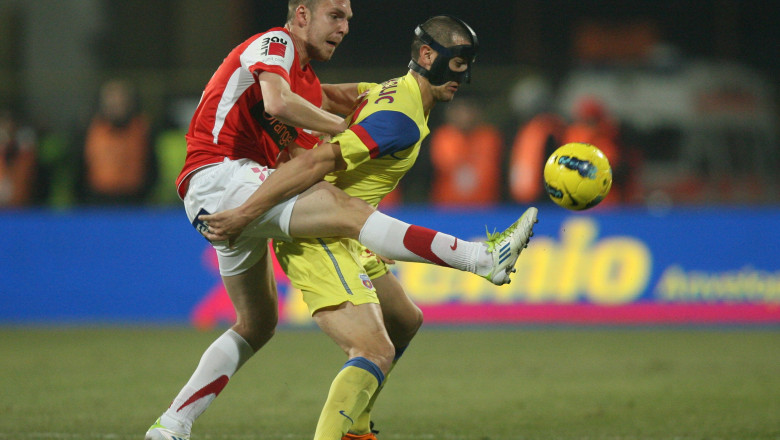 Preturile abonamentelor pentru sezonul 2013-2014, la Dinamo Imagine