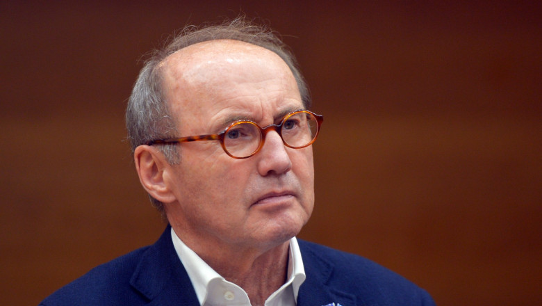 Prim-vicepresedintele Parlamentului European, coleg de partid cu Nehammer: Sunt in favoarea accesului Romaniei in Schengen Imagine