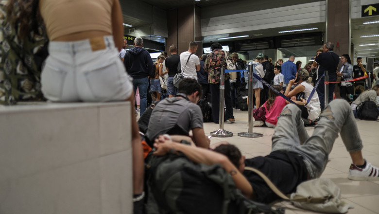 Prima cursa TAROM care va repatria pasageri Blue Air pleaca in aceasta seara spre Tel Aviv Imagine