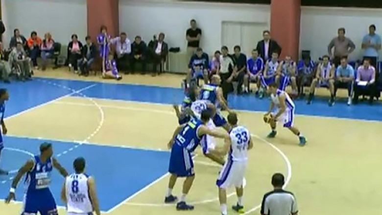 Prima infrangere din actuala editie de campionat: BC Timisoara - Asesoft Ploiesti 73-84 Imagine