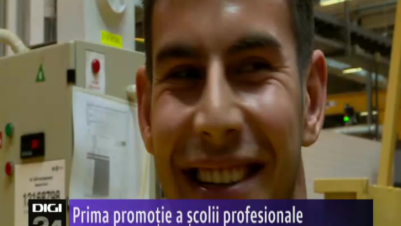Prima promotie a scolii profesionale Imagine