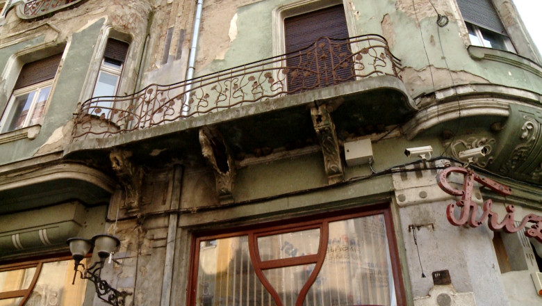 Primaria Oradea are in plan sa reabiliteze patru palate in stil secession Imagine