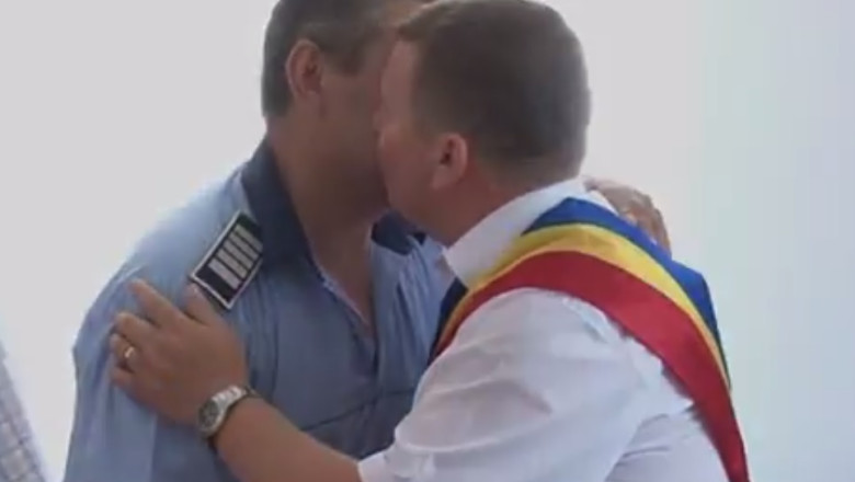 Primarul comunei Ghindaresti a fost batut de un politist Imagine