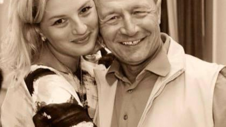 Primarul din Nana: Mi-ar face placere sa o cunosc pe Ioana Basescu. Poate la culesul graului Imagine