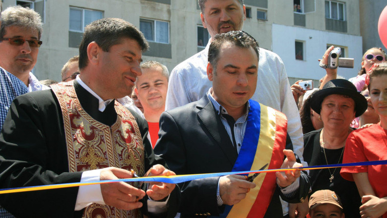 Primarul din Navodari a fost retinut pentru coruptie Imagine