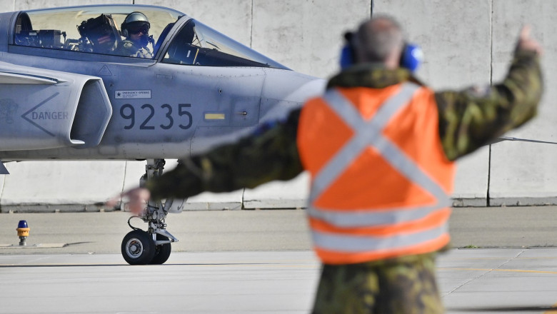 Primele avioane Gripen vor ajunge in Ucraina mai devreme decat se credea initial Imagine