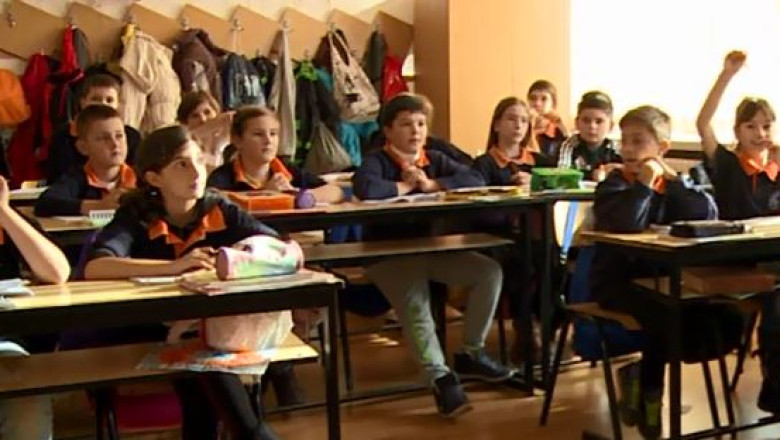 Primul examen national pentru elevii de clasa a II-a Imagine