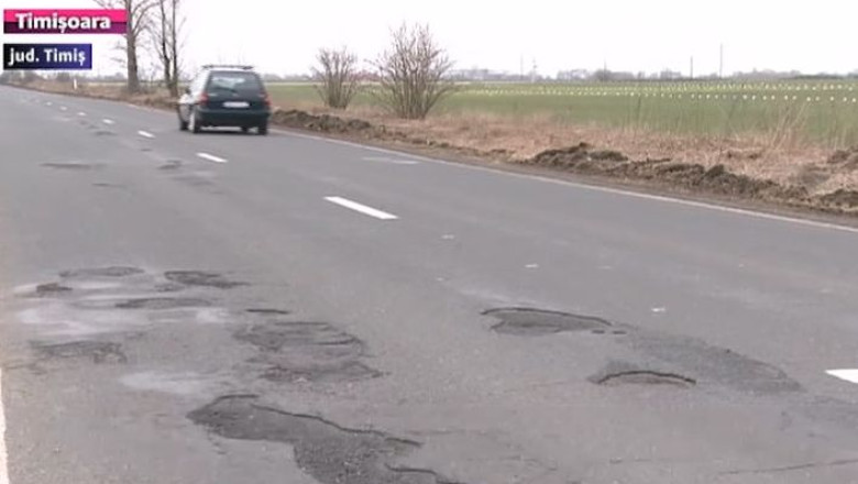 Prin gropi, spre Occident. Drumul care leaga Timisoara de Ungaria este plin de cratere Imagine