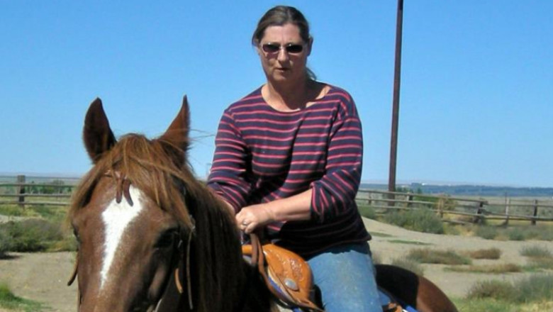 Principesa Irina, fiica Regelui Mihai, a fost arestata impreuna cu sotul ei pentru organizarea de lupte de cocosi Imagine