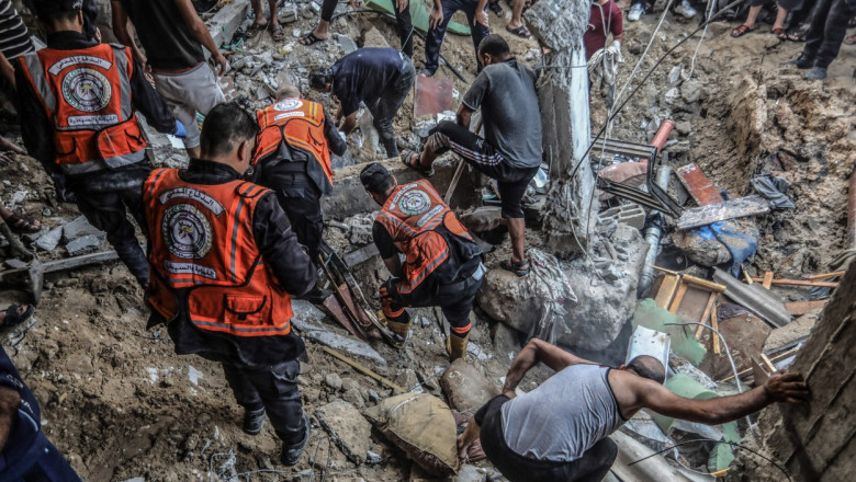 Printre bombardamente, un medic roman vorbeste despre teroarea din Gaza: Am lucrat in Terapie Intensiva, ce am vazut e de neimaginat Imagine