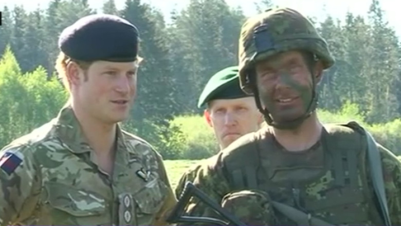 Printul Harry a asistat la exercitiile NATO din Estonia Imagine