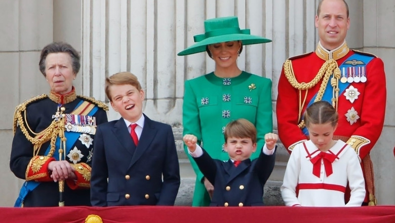 Printul Louis a furat din nou toate privirile la ziua de nastere a regelui Charles. Cum a fost surprins alaturi de fratele lui mai mare Imagine
