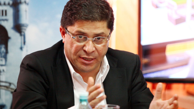 PRIVATIZAREA CFR MARFA. Premierul, catre R. Manescu: Luni, chemati-l pe Gruia Stoica sa semneze contractul! Imagine