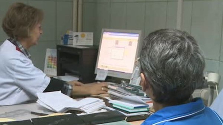 Problema transata: medicii de familie nu se vor ocupa de distribuirea cardurilor de sanatate! Imagine
