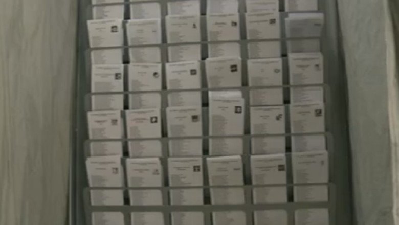 Probleme la votul romanilor din strainatate. Sistemul permite votarea in mai multe tari Imagine