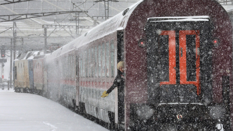 Probleme pe calea ferata, la Peris: Un tren a lovit un om. Alte doua garnituri au probleme tehnice si nu pot inainta Imagine