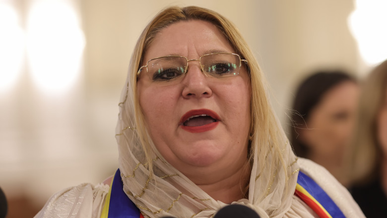 Procurorii din CSM solicita sanctionarea Dianei Sosoaca dupa ce i-a jignit si i-a numit „otrepe”, „swingeri”, „drogati” Imagine