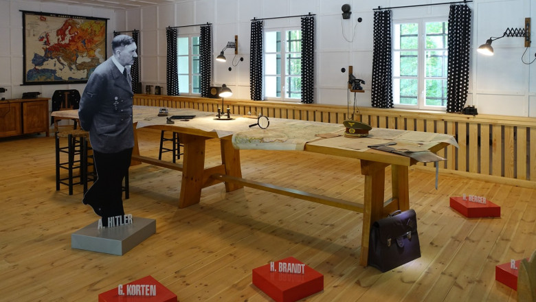 Procurorii polonezi au inchis ancheta privind scheletele din "Barlogul Lupului", fosta baza a lui Hitler, fara sa afle ale cui erau Imagine