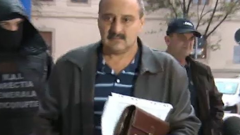 Procurorul acuzat ca a luat mita, trimis in judecata. Acesta fusese prins in flagrant in urma cu doua luni Imagine