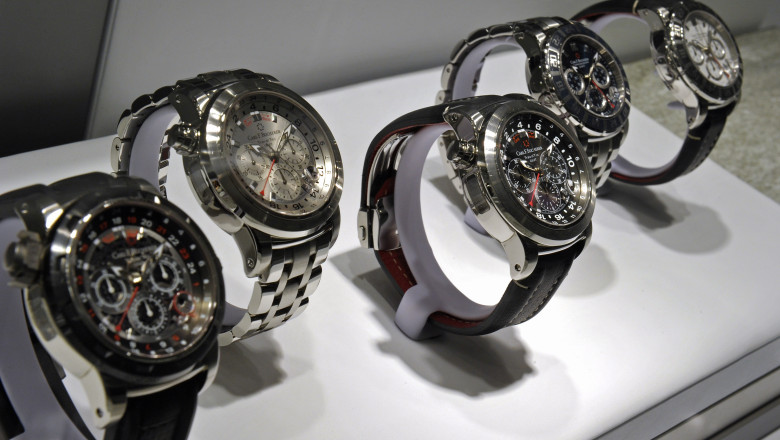 Producatorii de ceasuri de lux din Elvetia ameninta ca isi vor muta afacerile in Uniunea Europeana Imagine