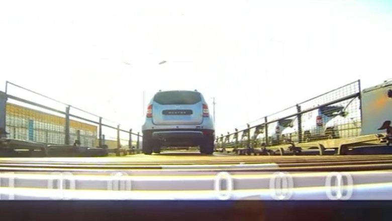 Productia de masini, cea mai mare scadere din ultimii 14 ani Imagine