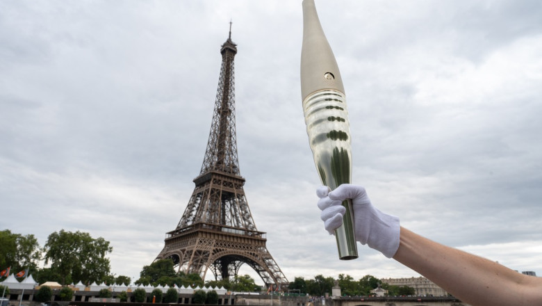 Productia de torte pentru Jocurile Olimpice 2024 este in toi. 11 mii de oameni vor aduce flacara la Paris Imagine