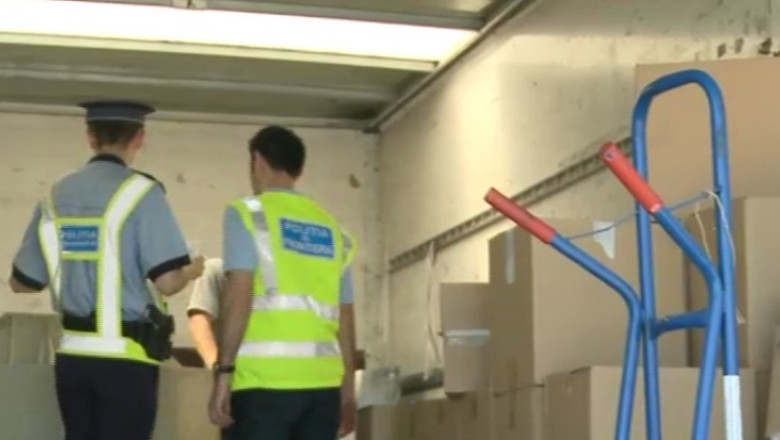 Produse de patiserie expirate, confiscate de politisti Imagine