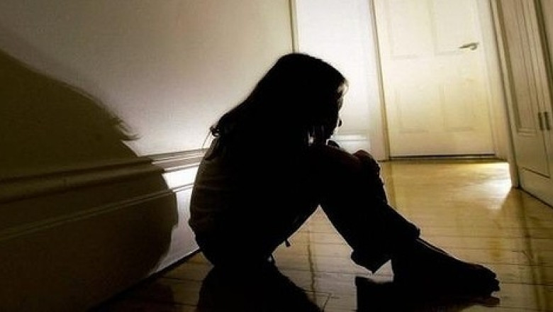 Profesorul de canto acuzat de pedofilie afla miercuri daca va fi arestat Imagine